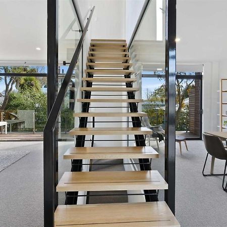Urban Diamond Villa Christchurch Bagian luar foto