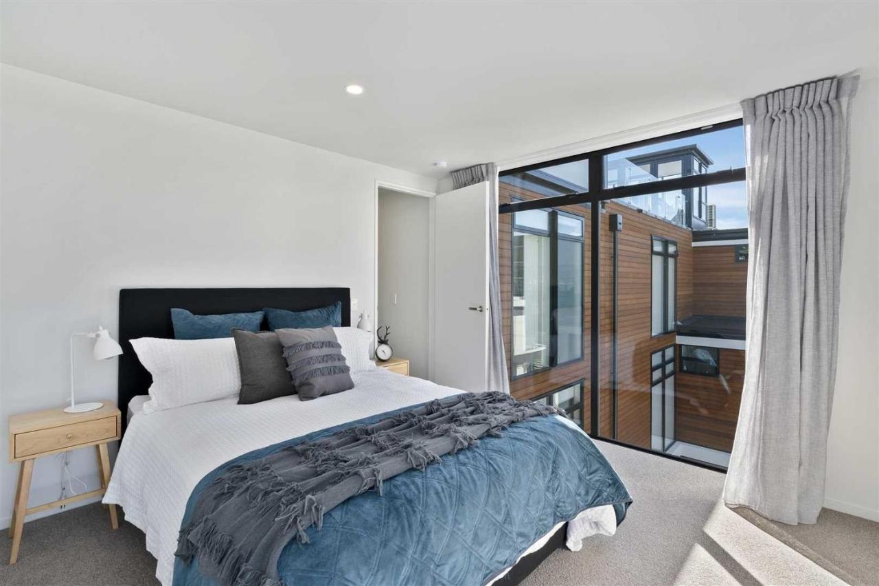 Urban Diamond Villa Christchurch Bagian luar foto