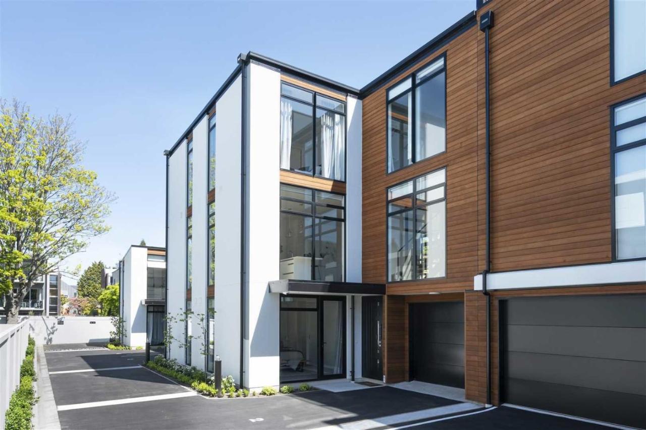 Urban Diamond Villa Christchurch Bagian luar foto
